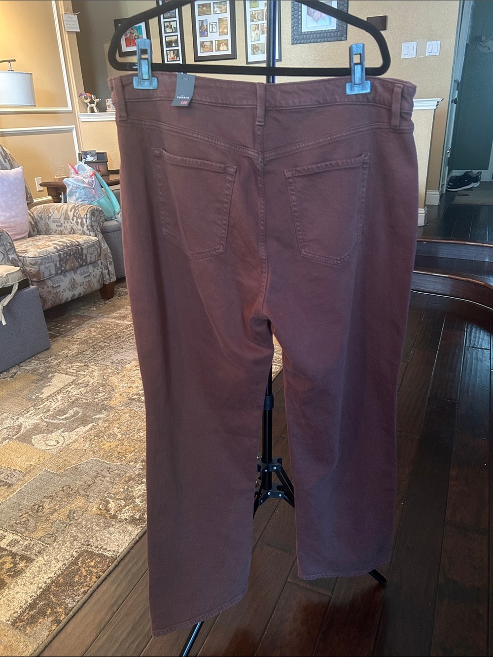 Straight-Leg Jeans - Picture 3 of 3
